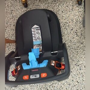 Uppa Mesa/ Mesa V2 Carseat Base